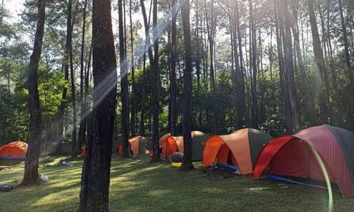 Tapian Ratu Camp Real Bukittinggi Eksteriør billede