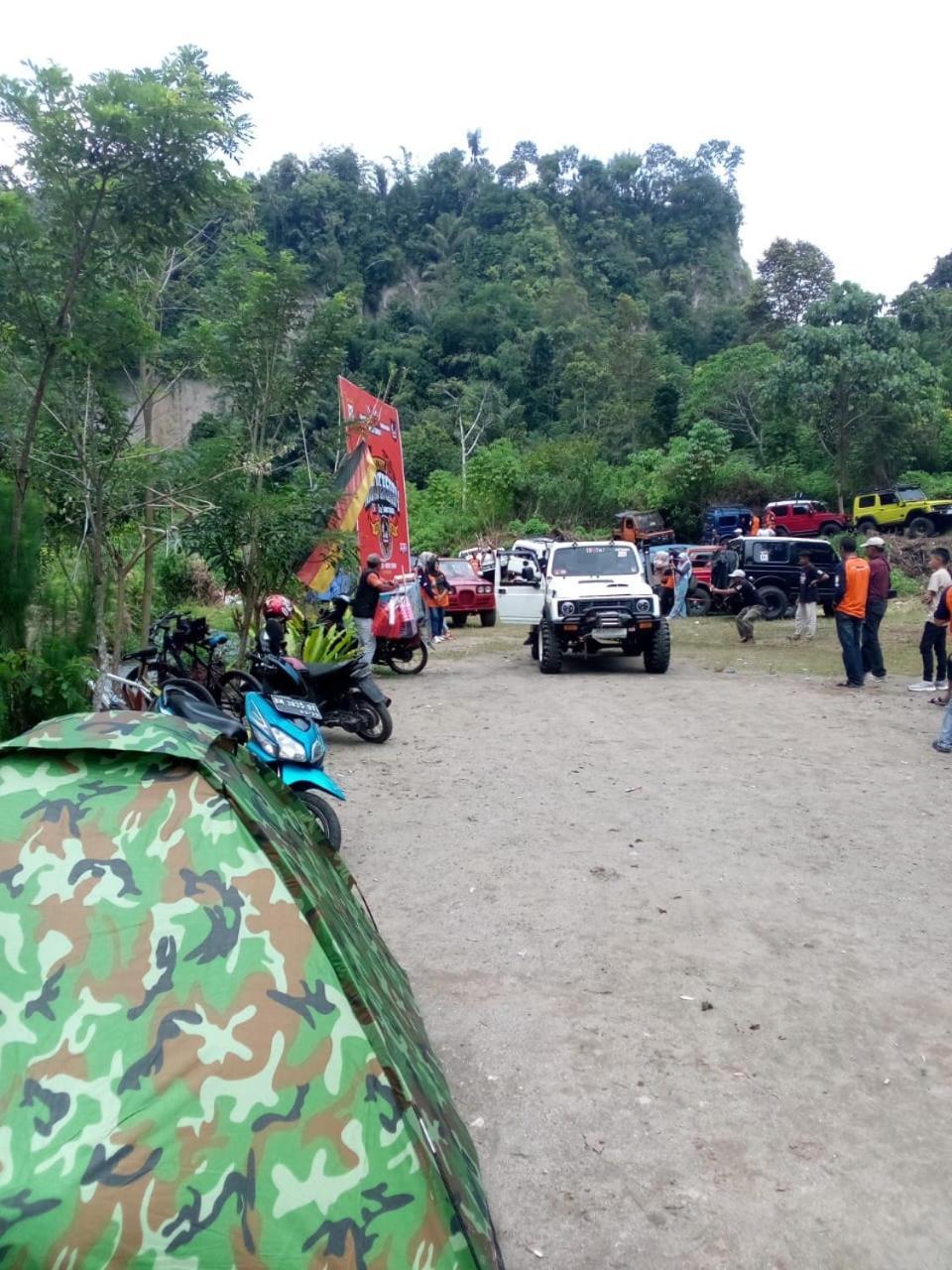 Tapian Ratu Camp Real Bukittinggi Eksteriør billede