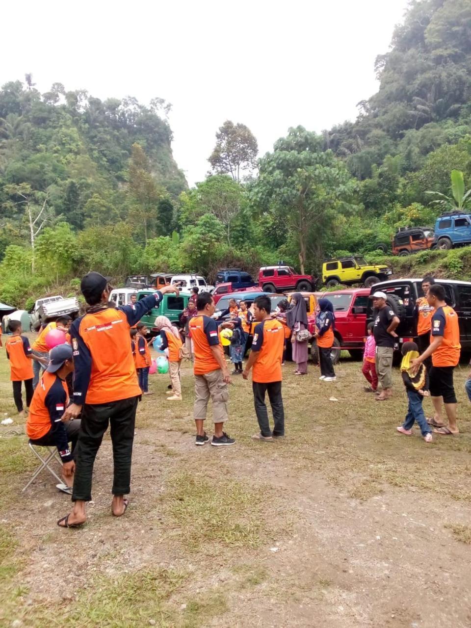 Tapian Ratu Camp Real Bukittinggi Eksteriør billede