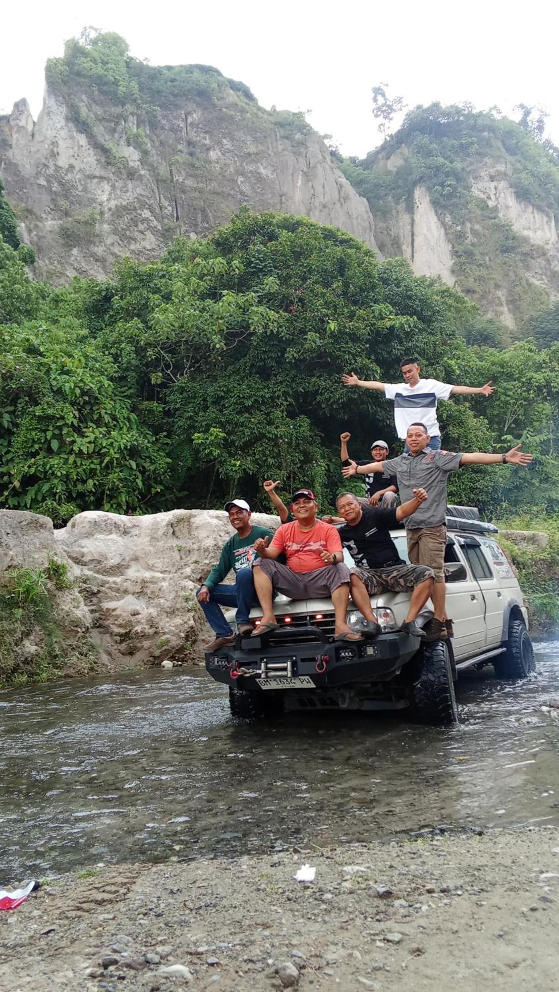 Tapian Ratu Camp Real Bukittinggi Eksteriør billede