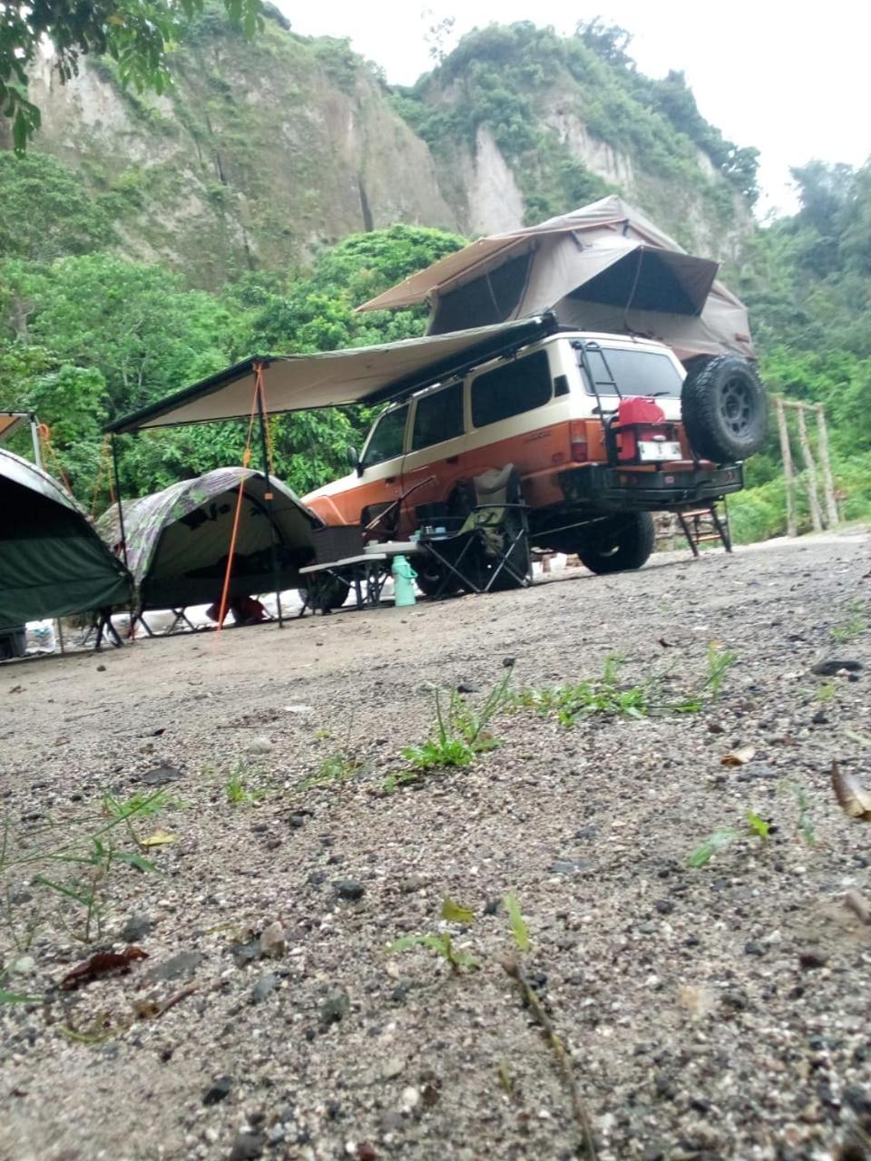 Tapian Ratu Camp Real Bukittinggi Eksteriør billede